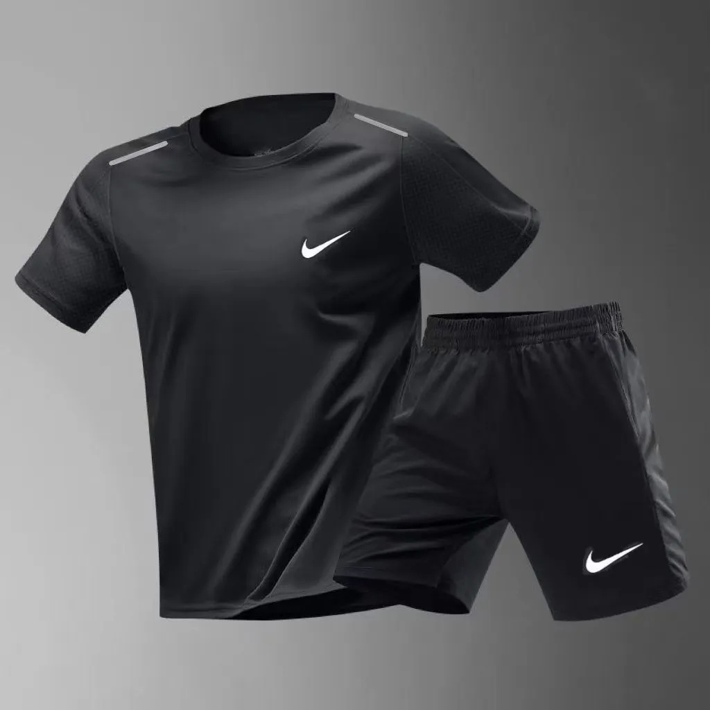 夏に向けての新作です！ NIKE スポーツ ブリーザリー スーツ ショーツ 半袖 2点セット